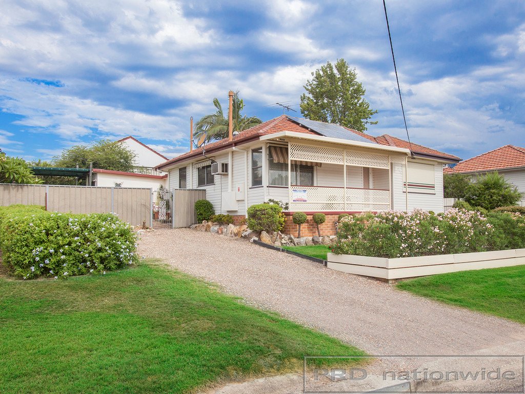 33 Vindin Street RUTHERFORD 2