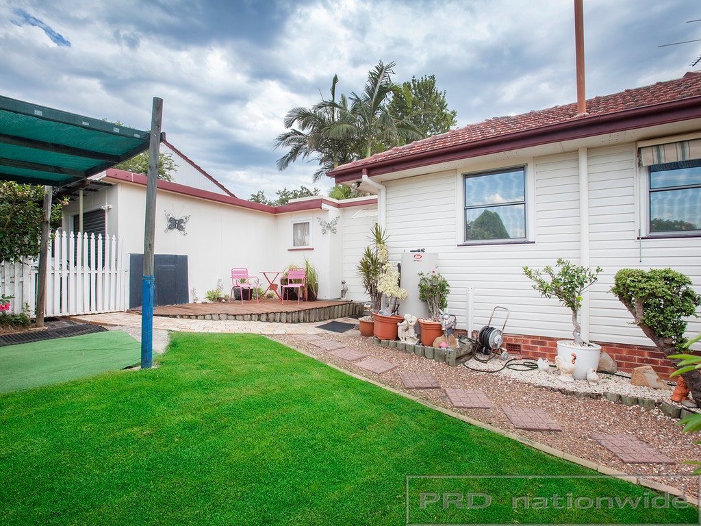 33 Vindin Street RUTHERFORD 16