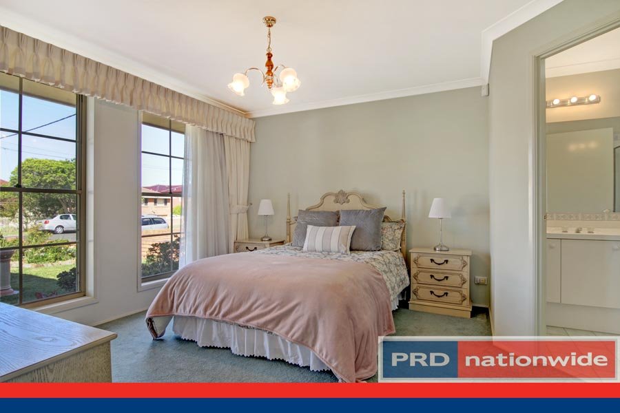 33 Waitara Parade HURSTVILLE GROVE 7