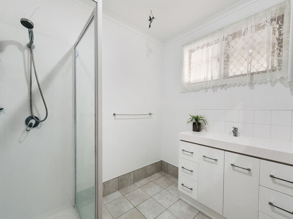 3/3 Walgett Place GLENORCHY 9