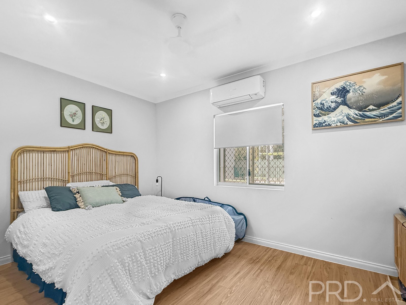 33 Walkington Circle MILLARS WELL 7