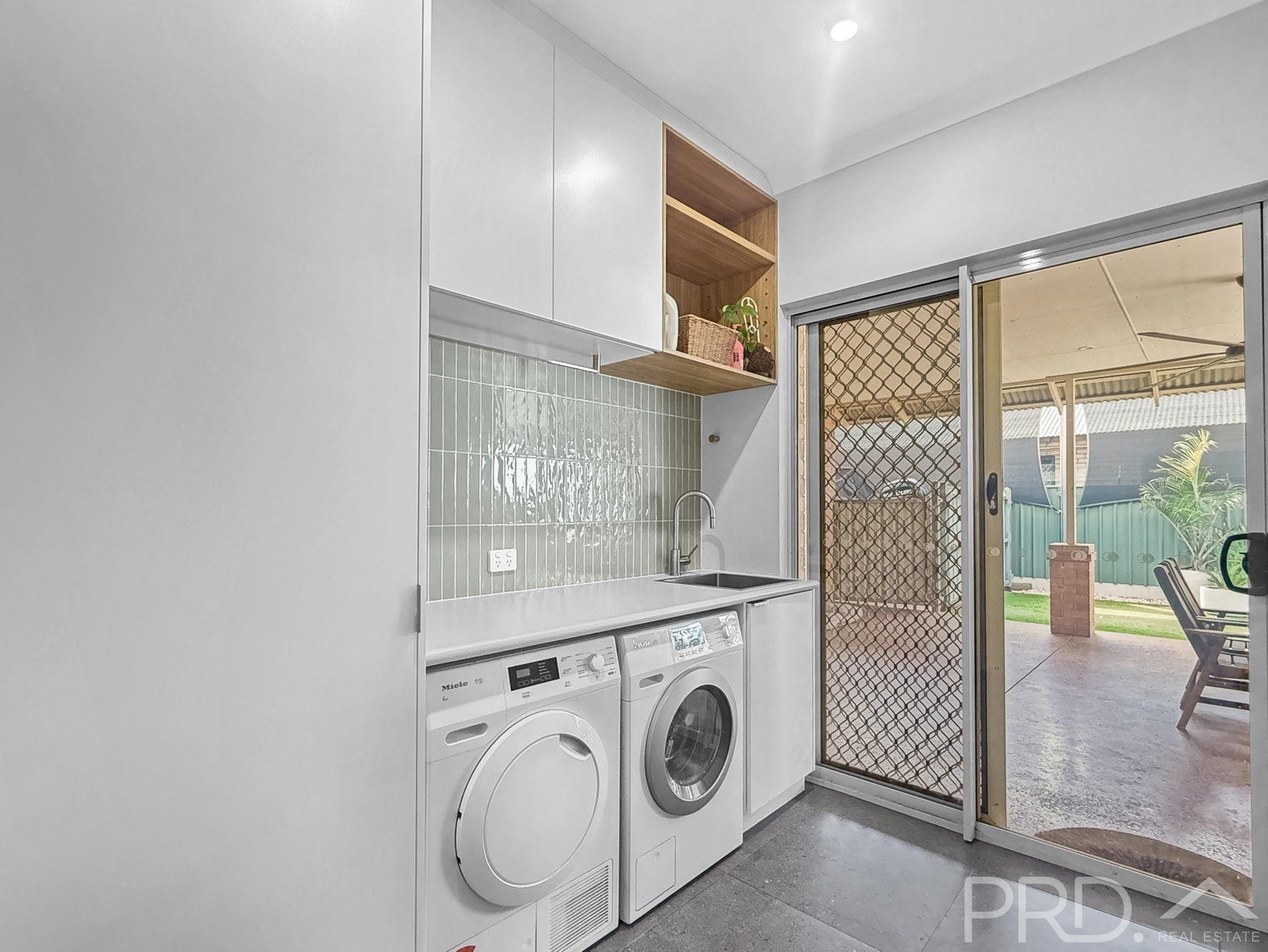 33 Walkington Circle MILLARS WELL 10