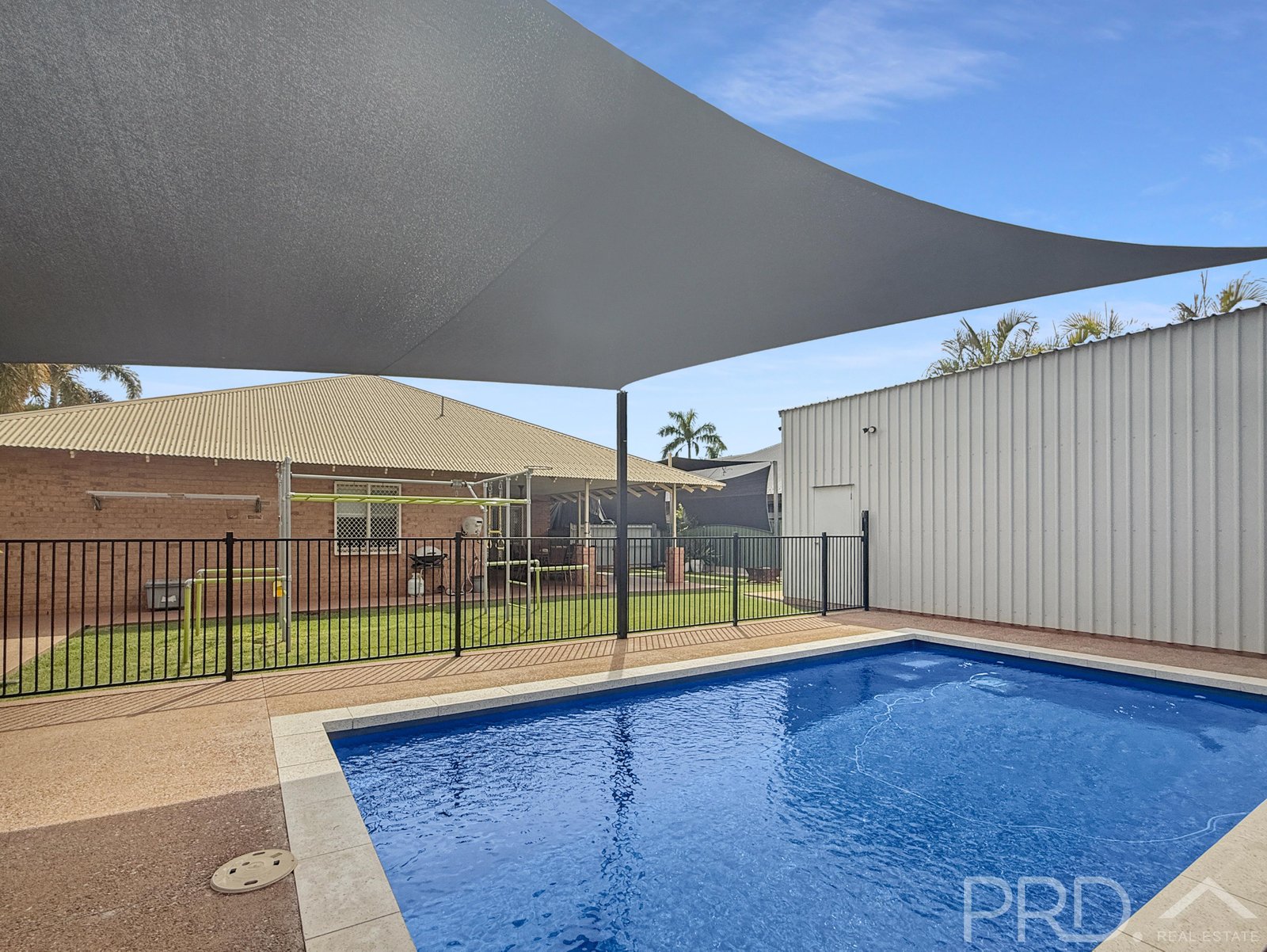 33 Walkington Circle MILLARS WELL 13