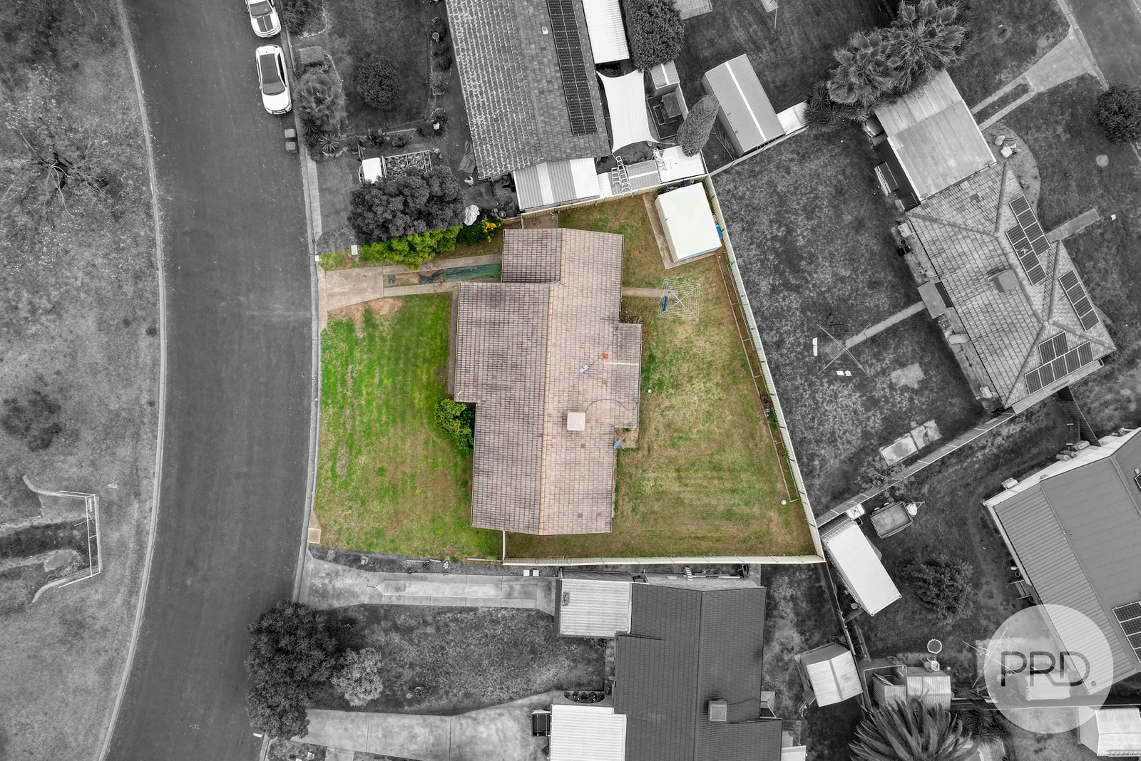 33 Waree Drive TAMWORTH 17