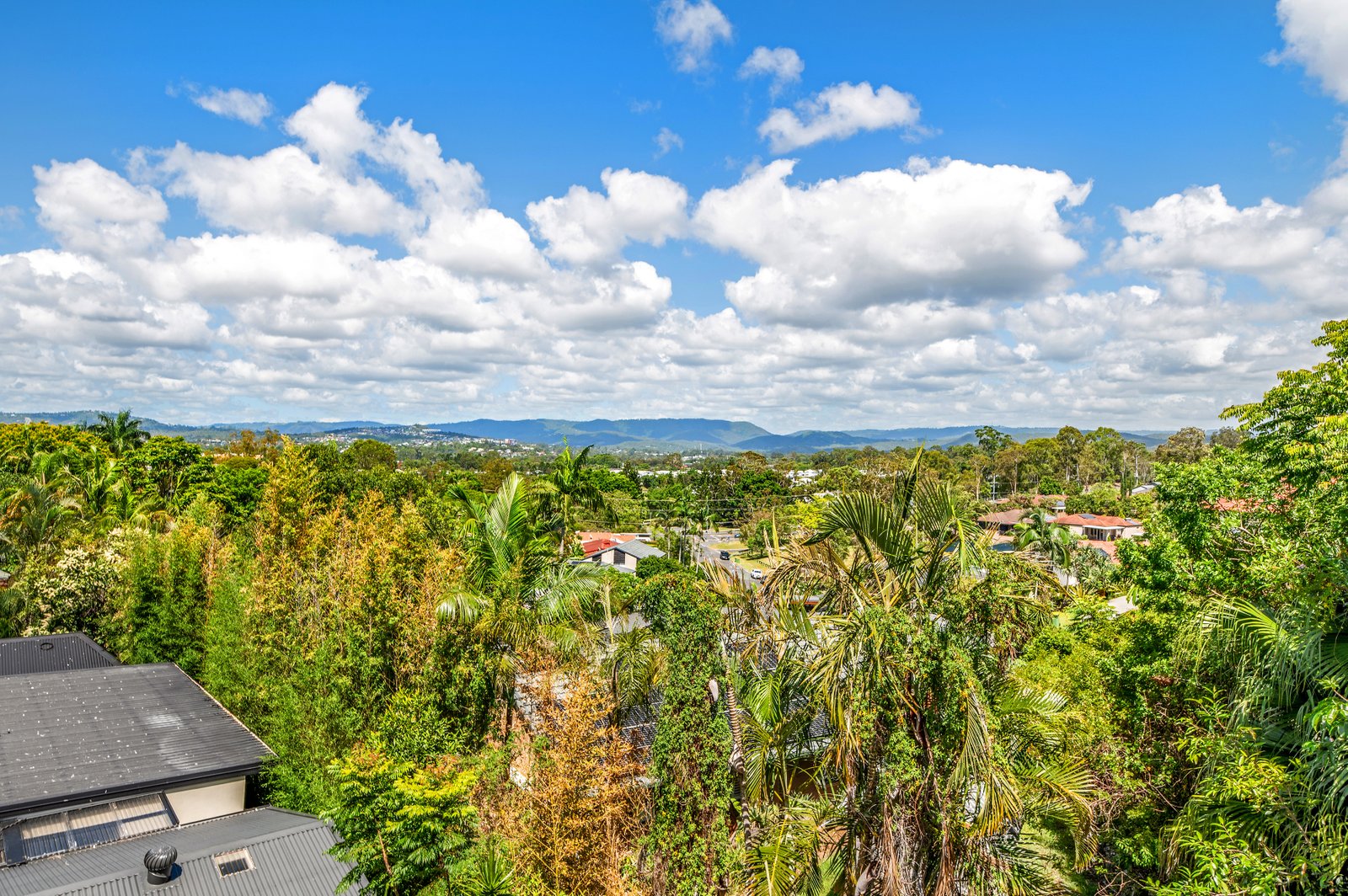 33 Warrungen Way ASHMORE 11