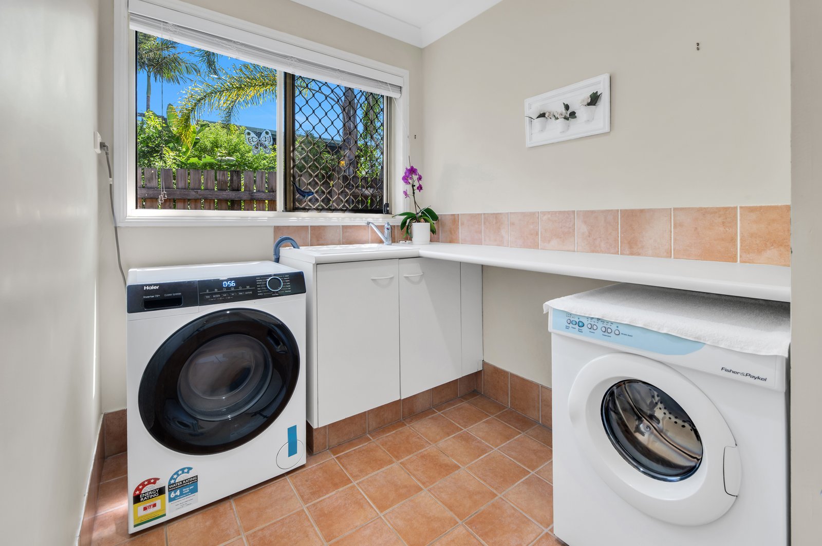 33 Warrungen Way ASHMORE 20