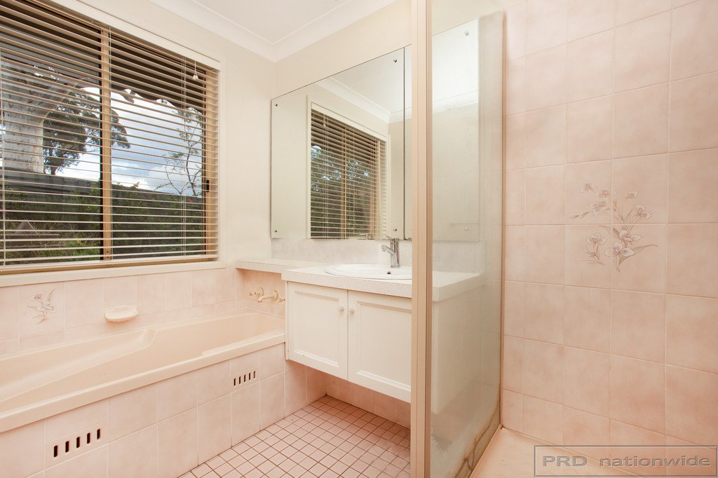 33 Welwin Crescent THORNTON 13