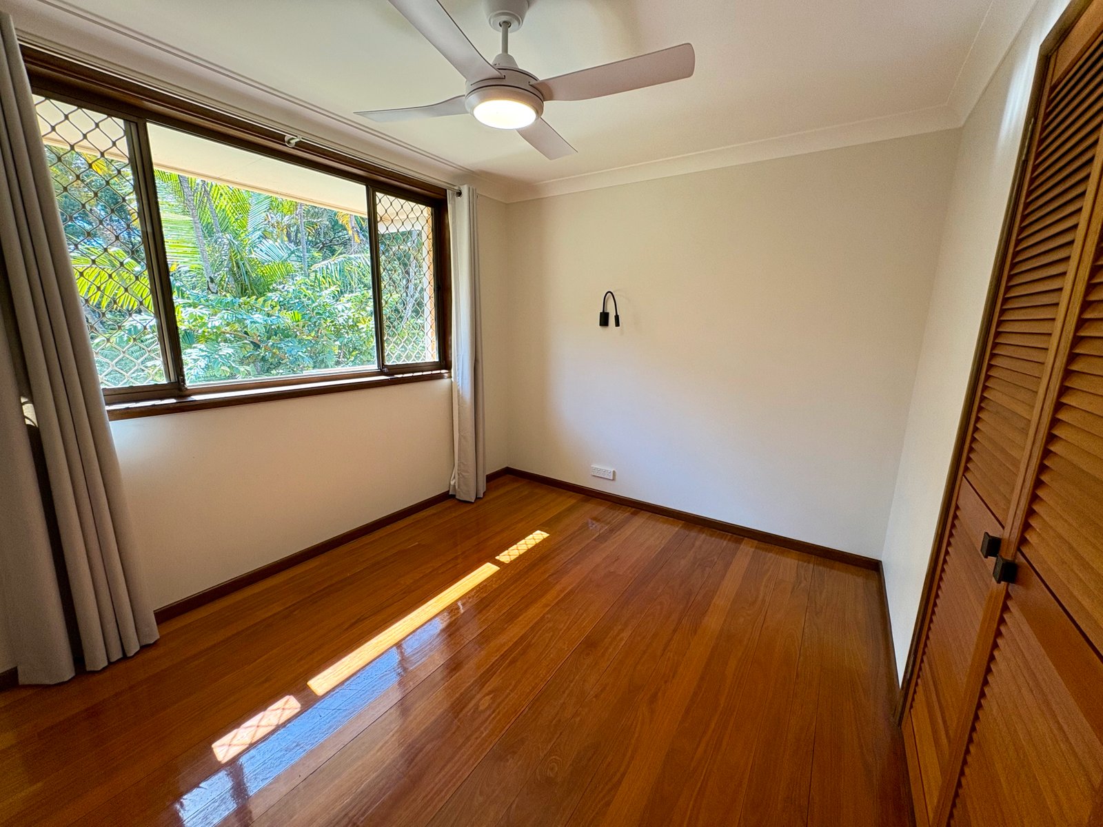 33 Wentworth Avenue COFFS HARBOUR 7