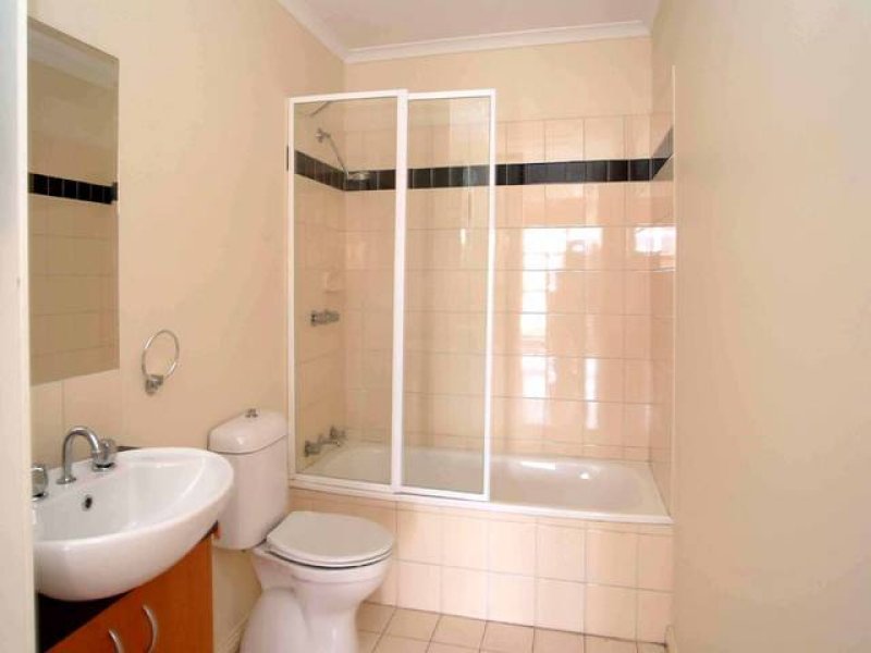 Gallery: 33 Wests Road