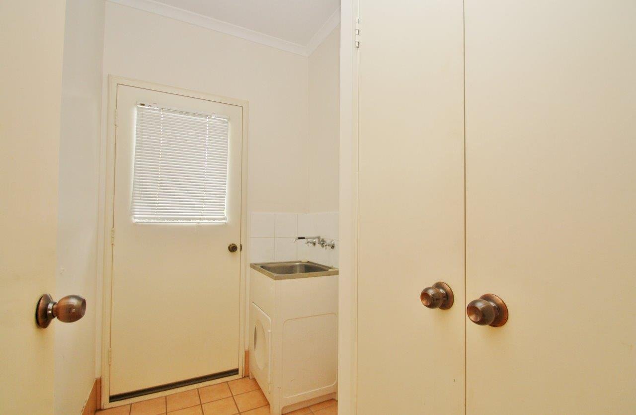 3/3 Whimbrel Street DJUGUN 9