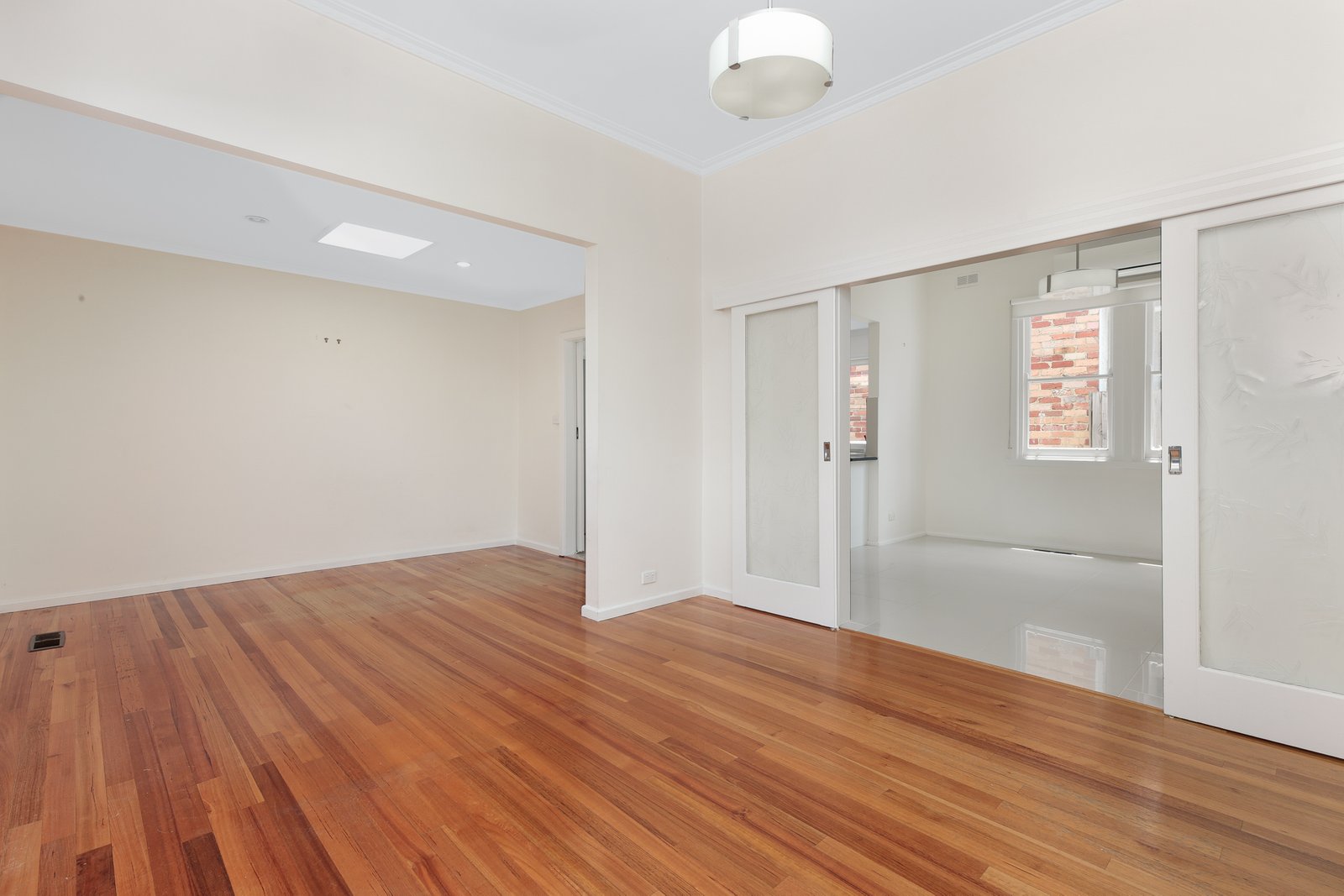 Gallery: 33 William Street