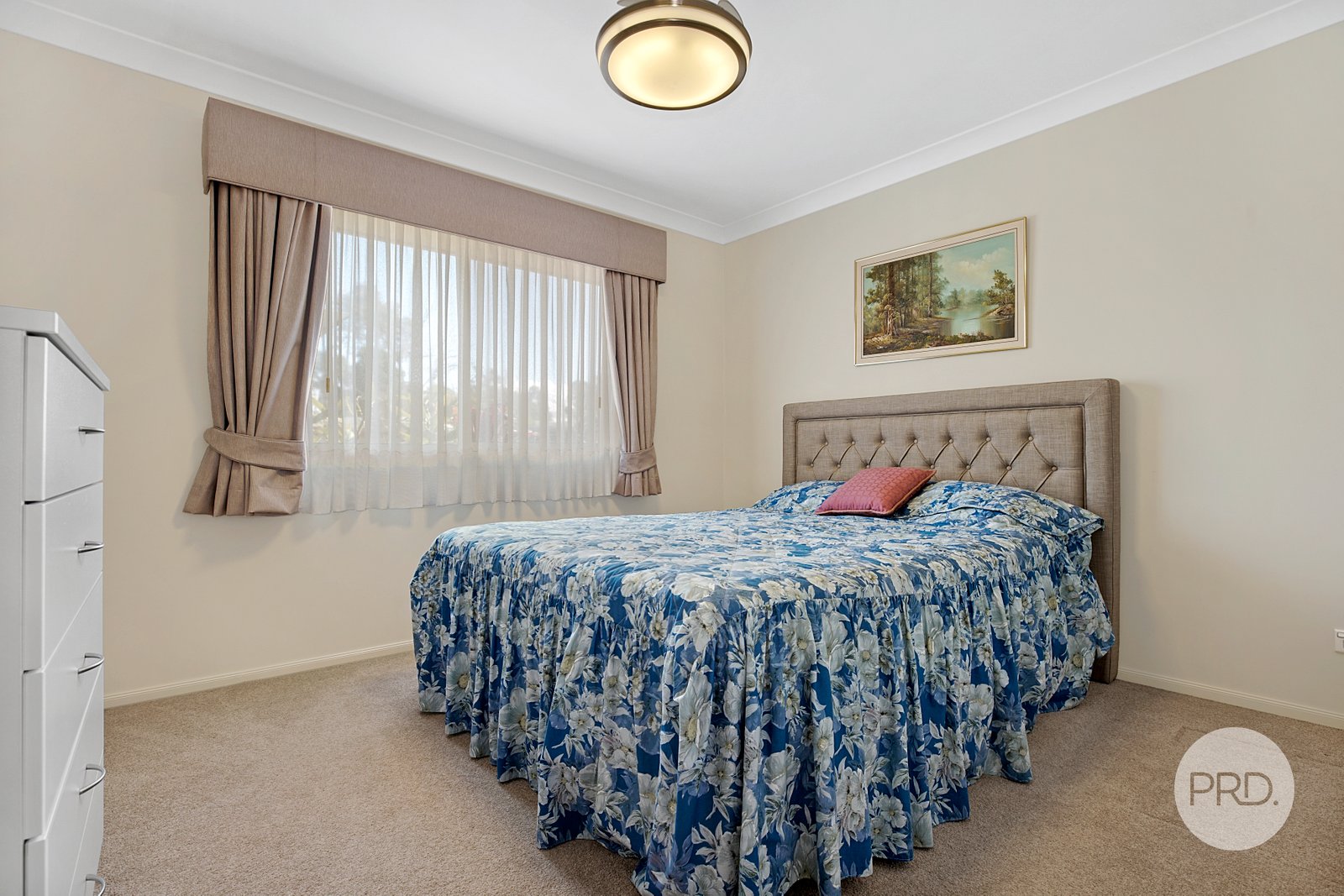 33 Windermere Avenue CAMBRIDGE PARK 8