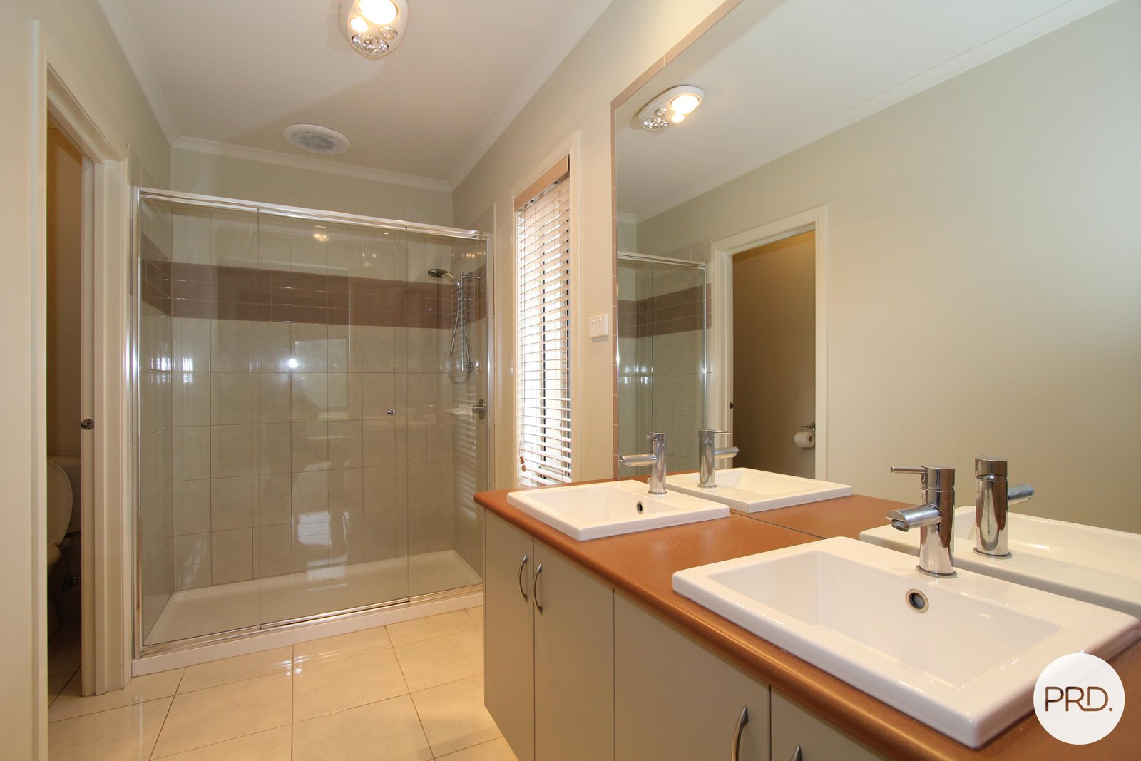 33 Windermere Way CARDIGAN VILLAGE 11