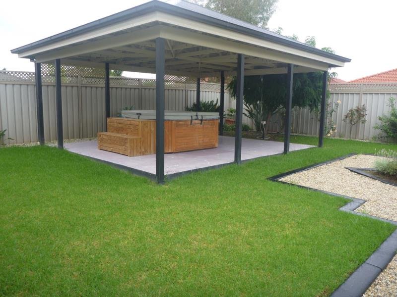 33 Womboin Crescent GLENFIELD PARK 5