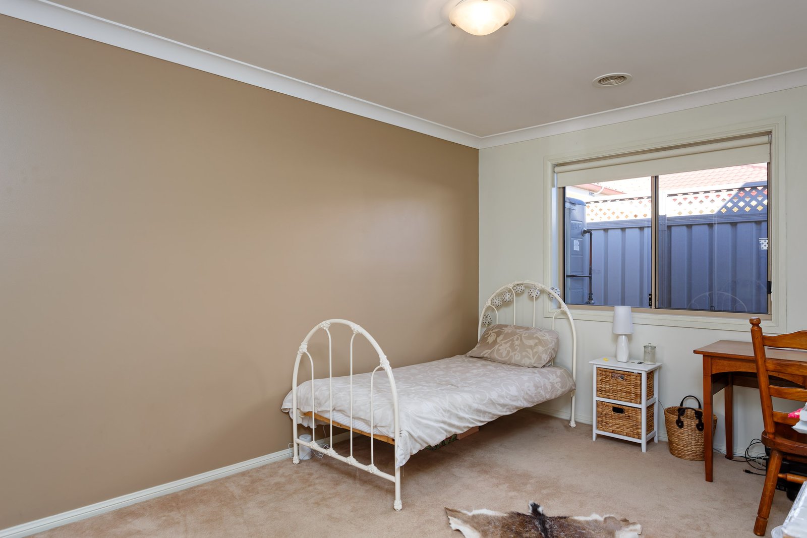 33 Womboin Crescent GLENFIELD PARK 9