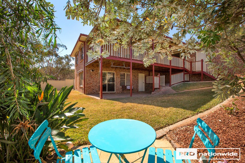 33 Woodbry Crescent TAMWORTH 15