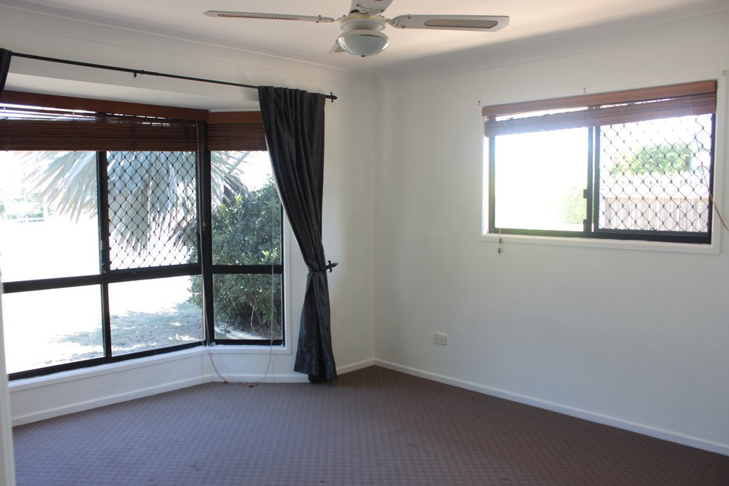 33 WYNDHAM Avenue BOYNE ISLAND 3