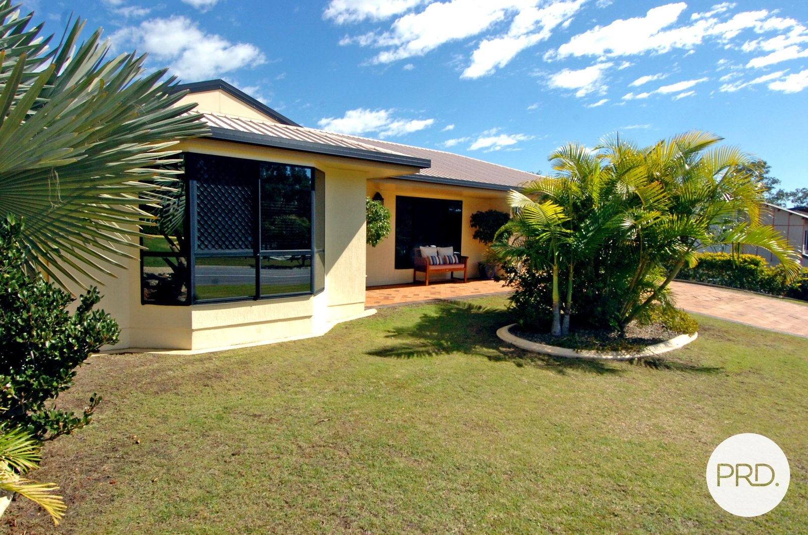 33 Wyndham Avenue BOYNE ISLAND 2