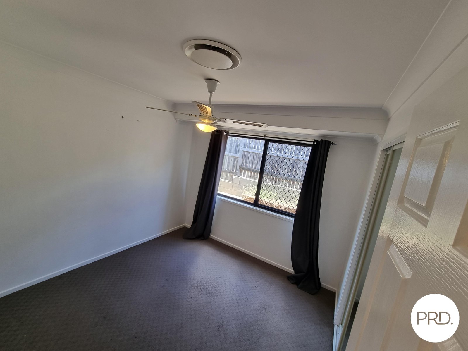 33 Wyndham Avenue BOYNE ISLAND 9