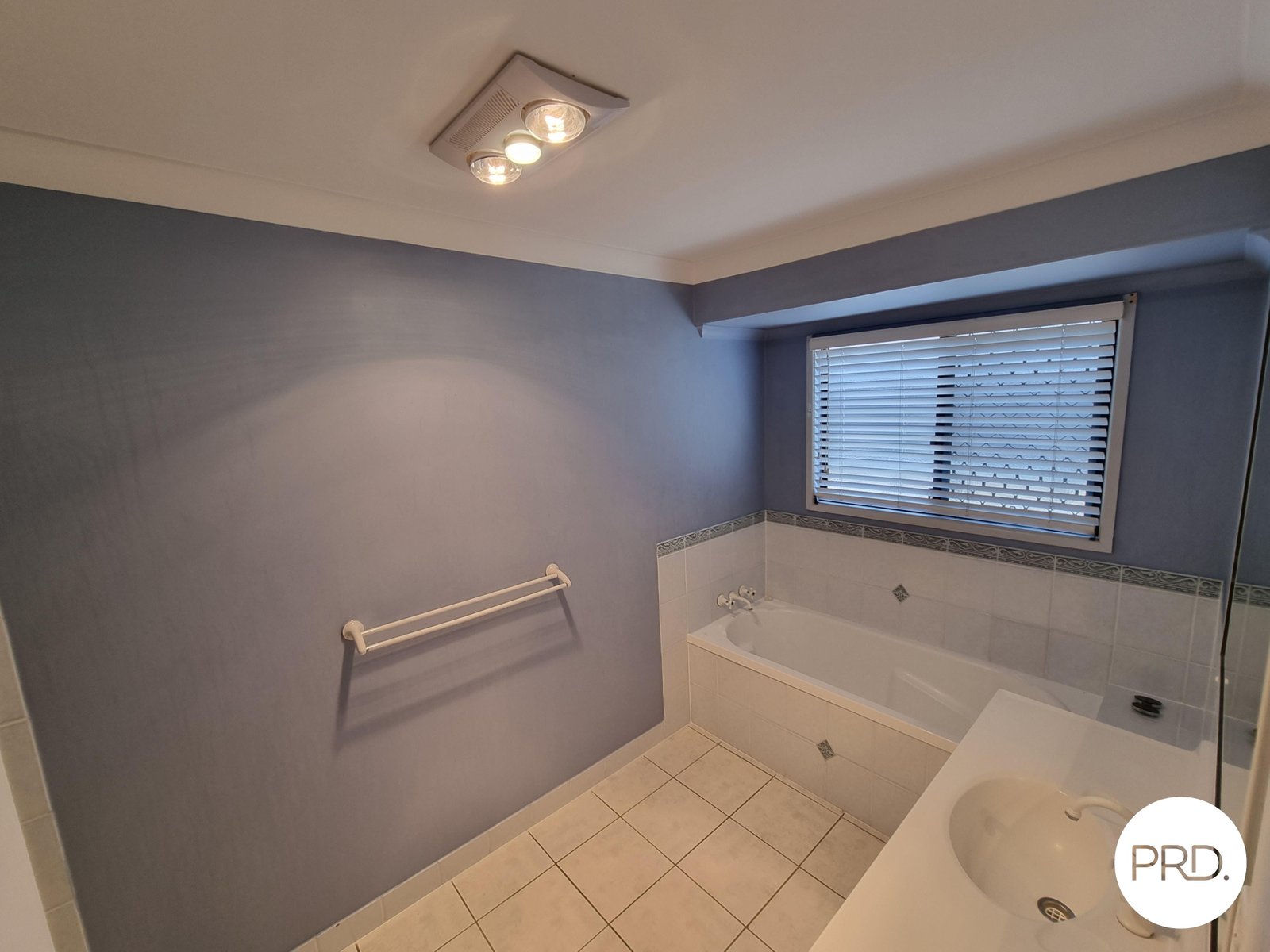 33 Wyndham Avenue BOYNE ISLAND 13