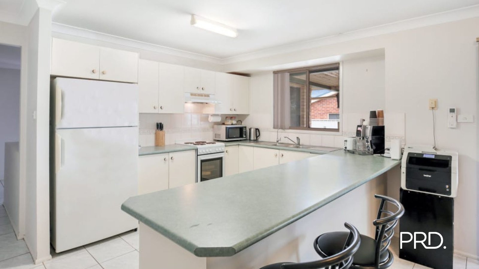 33 Yuroka Drive Glenmore Park 4