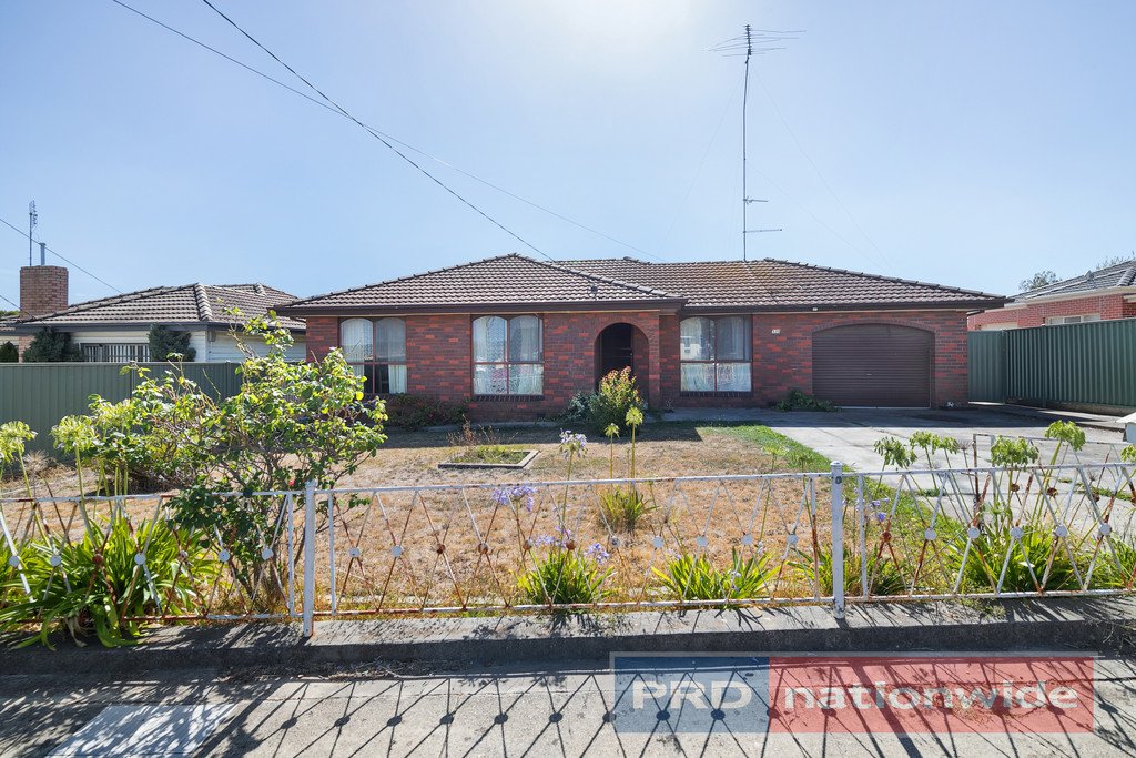 330 Albert Street SEBASTOPOL 1