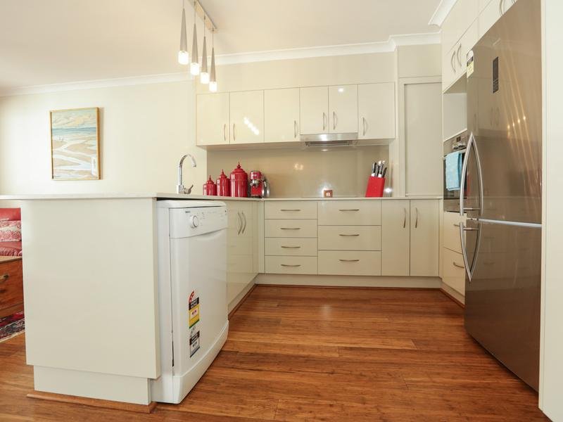 3/30 BEACH Avenue TANNUM SANDS 6
