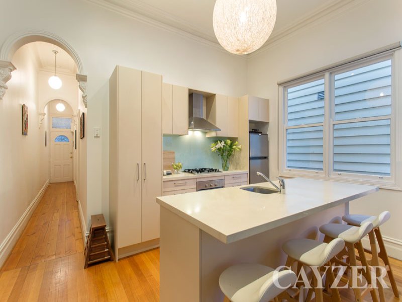 Gallery: 330 Esplanade East