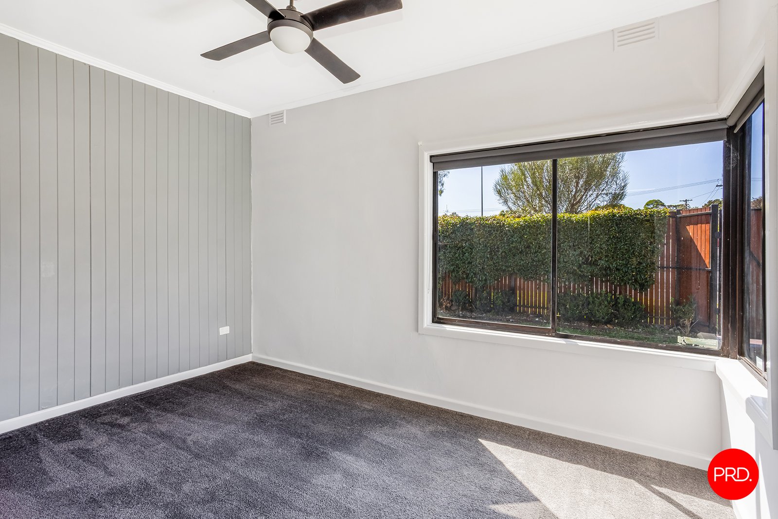 330 High St  KANGAROO FLAT 8