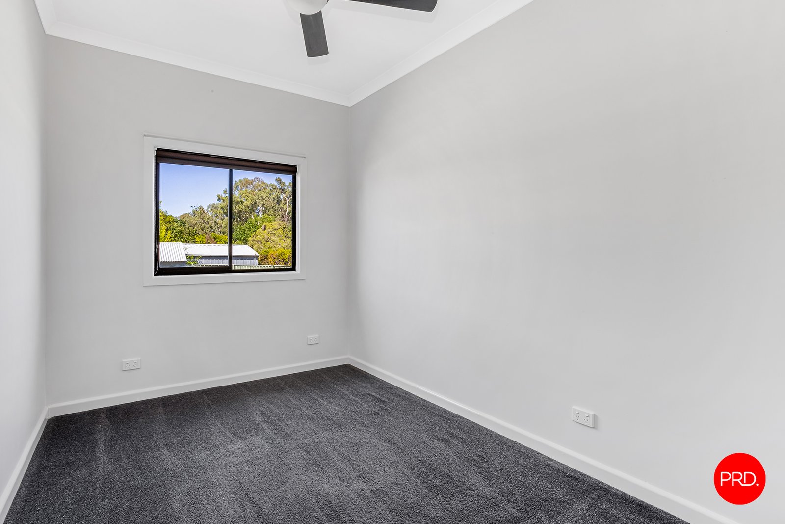 330 High St  KANGAROO FLAT 9