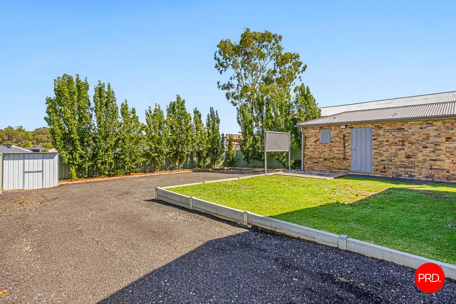 330 High St  KANGAROO FLAT 18