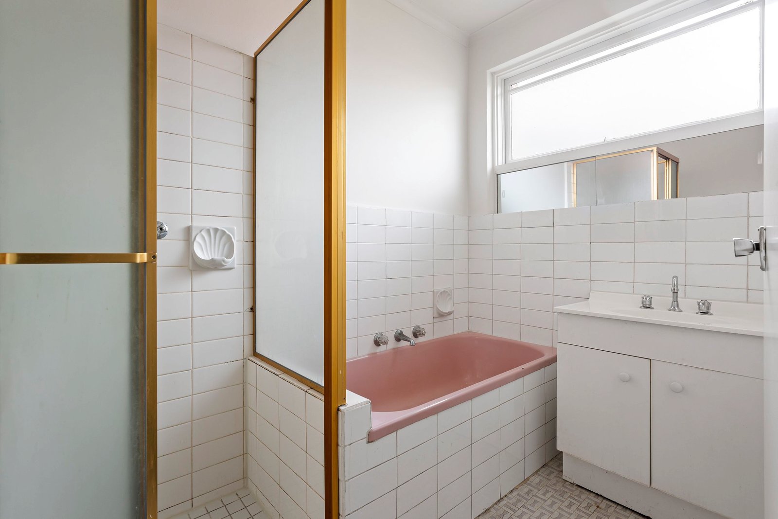 Real Estate and Property in 3/30 Narong Road, Caulfield North, VIC