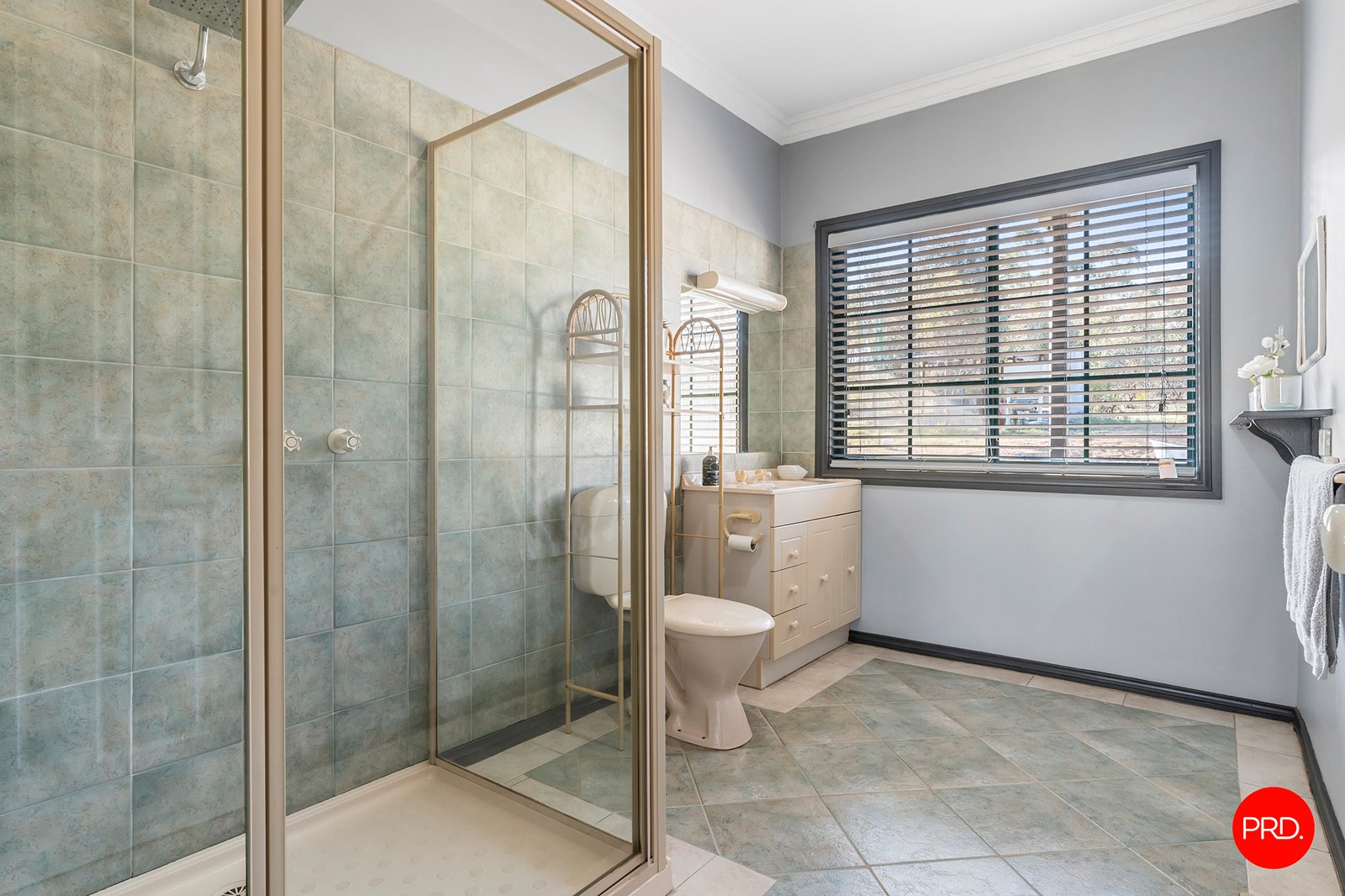 330 Native Gully Crescent EPPALOCK 8