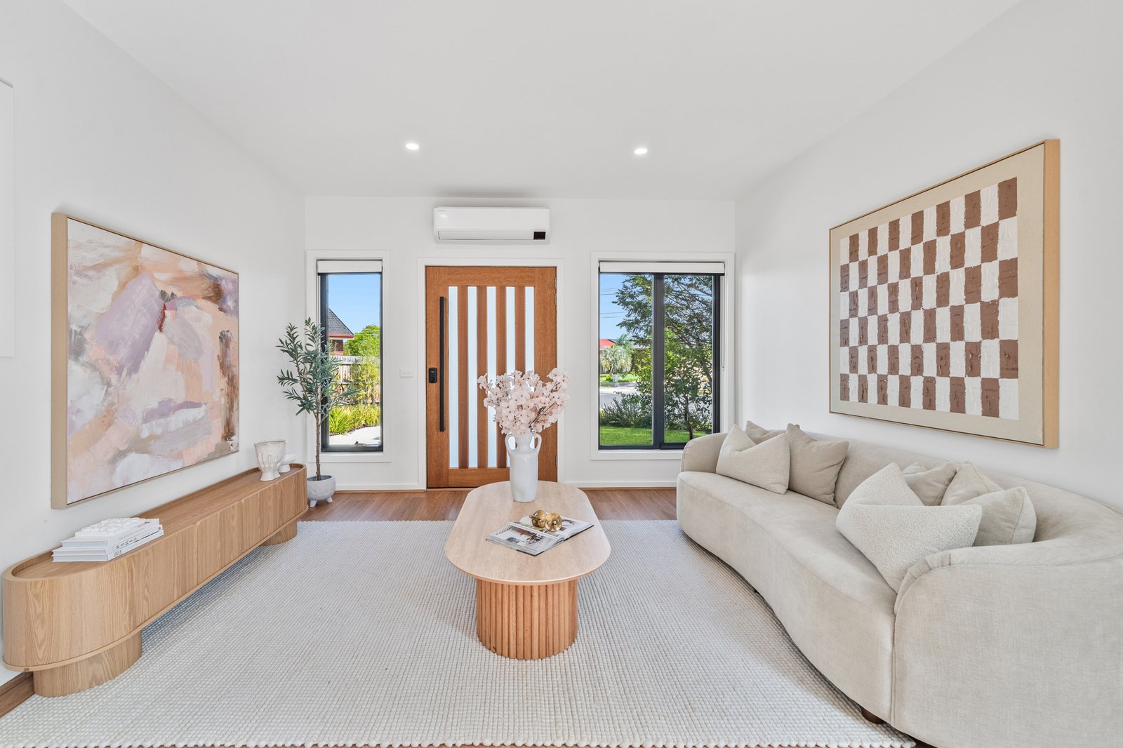 Gallery: 3/30 Springvalley Crescent