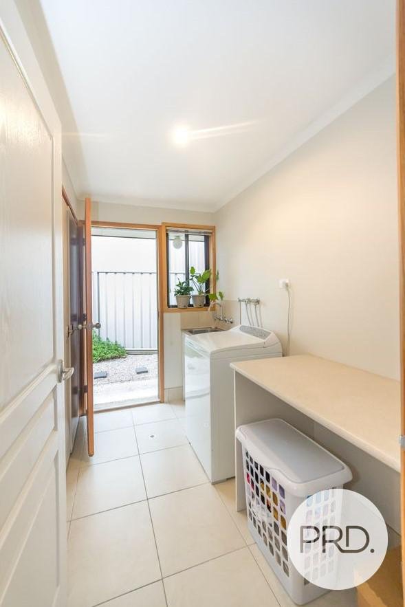 3/30 Thorneycroft Avenue WODONGA 9