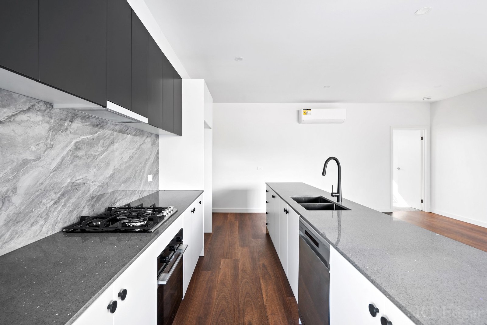 Real Estate and Property in 3/305 Bell Street, Bellfield, VIC