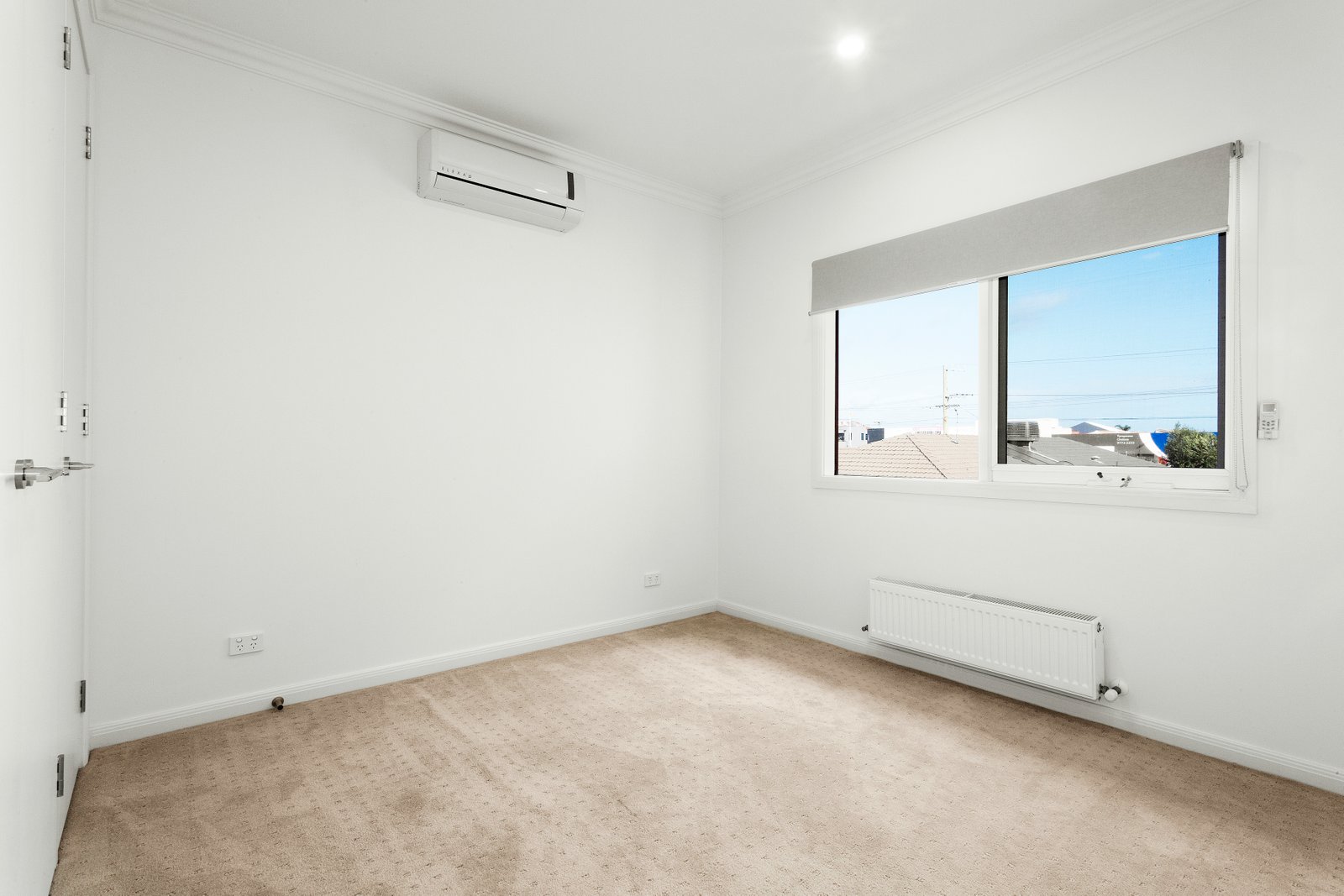 Gallery: 3/305 Station Street