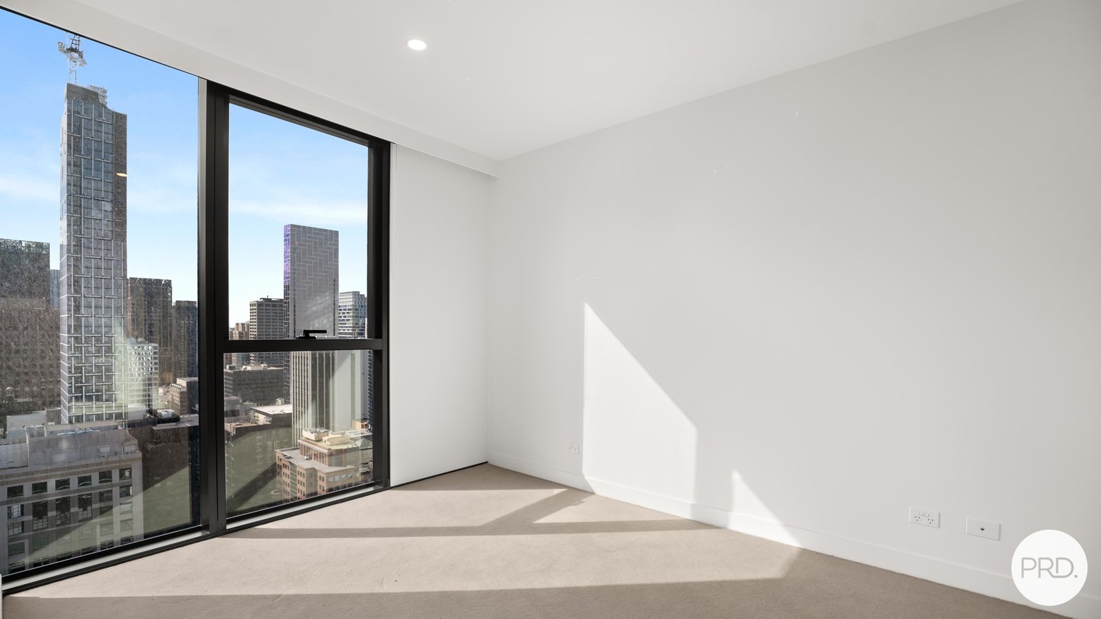 3305/138 Spencer Street MELBOURNE 4