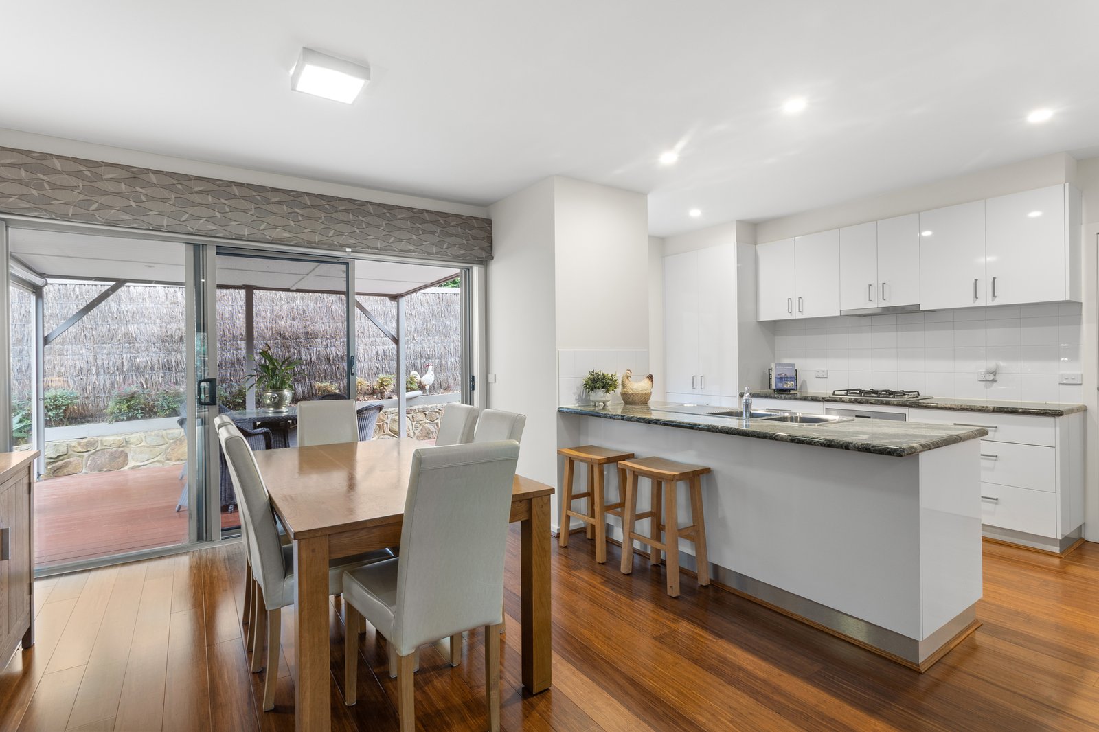 Gallery: 3/3080 Frankston Flinders Road