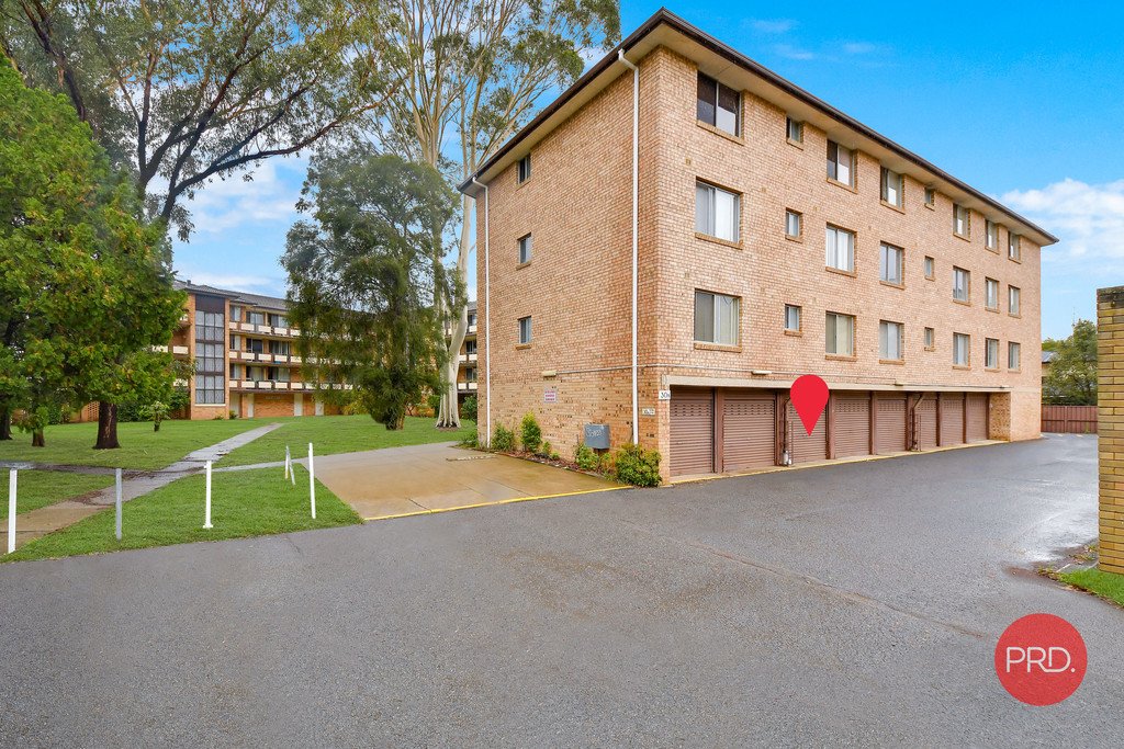 3/30a Union Road PENRITH 10