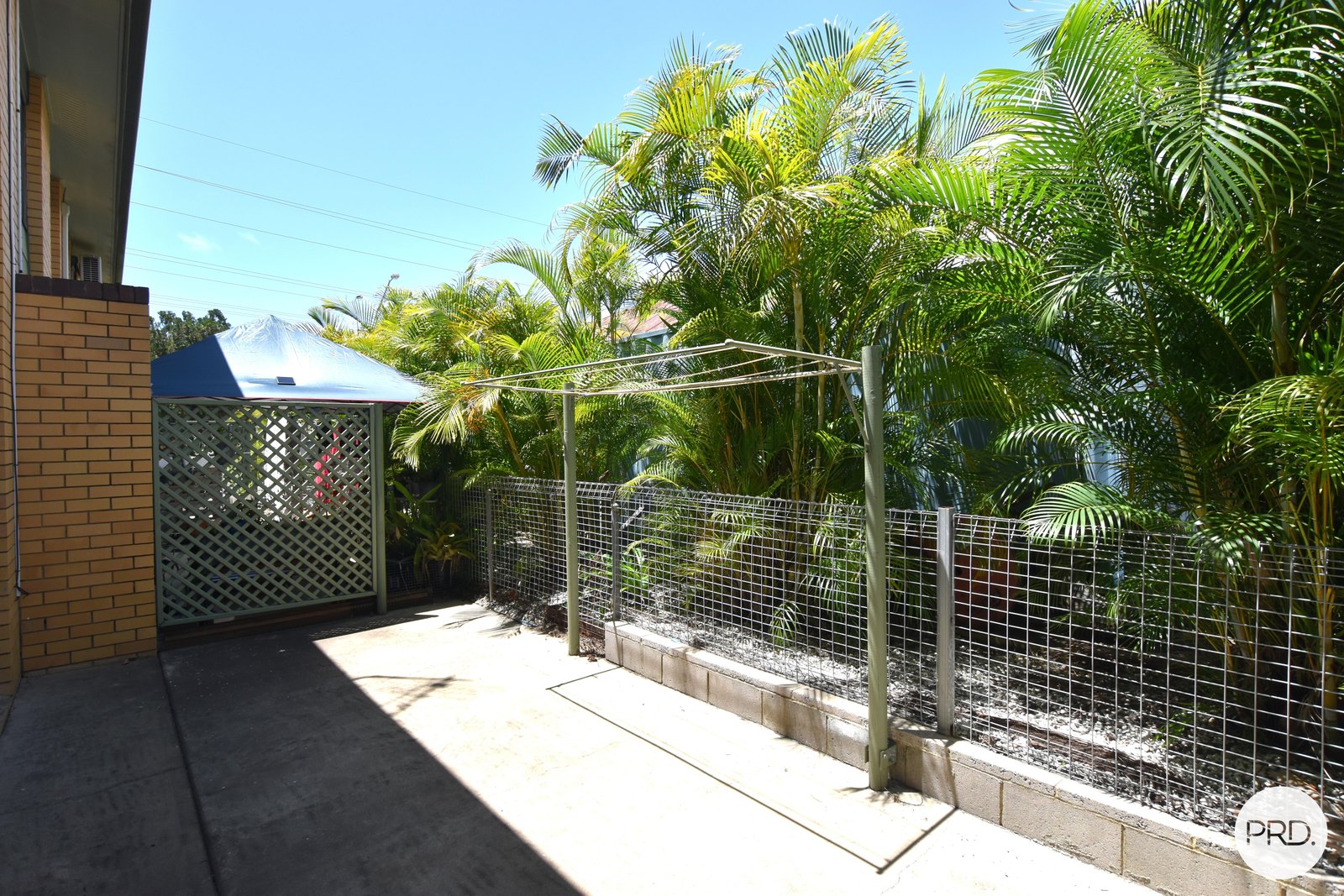 3/31 French Street GLADSTONE 7