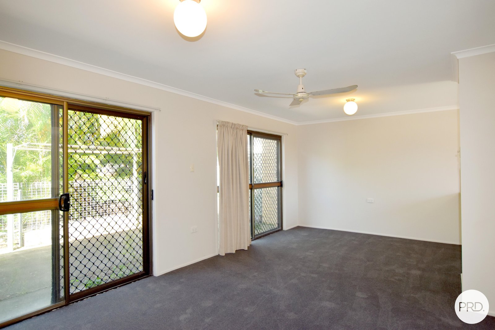 3/31 French Street GLADSTONE 10