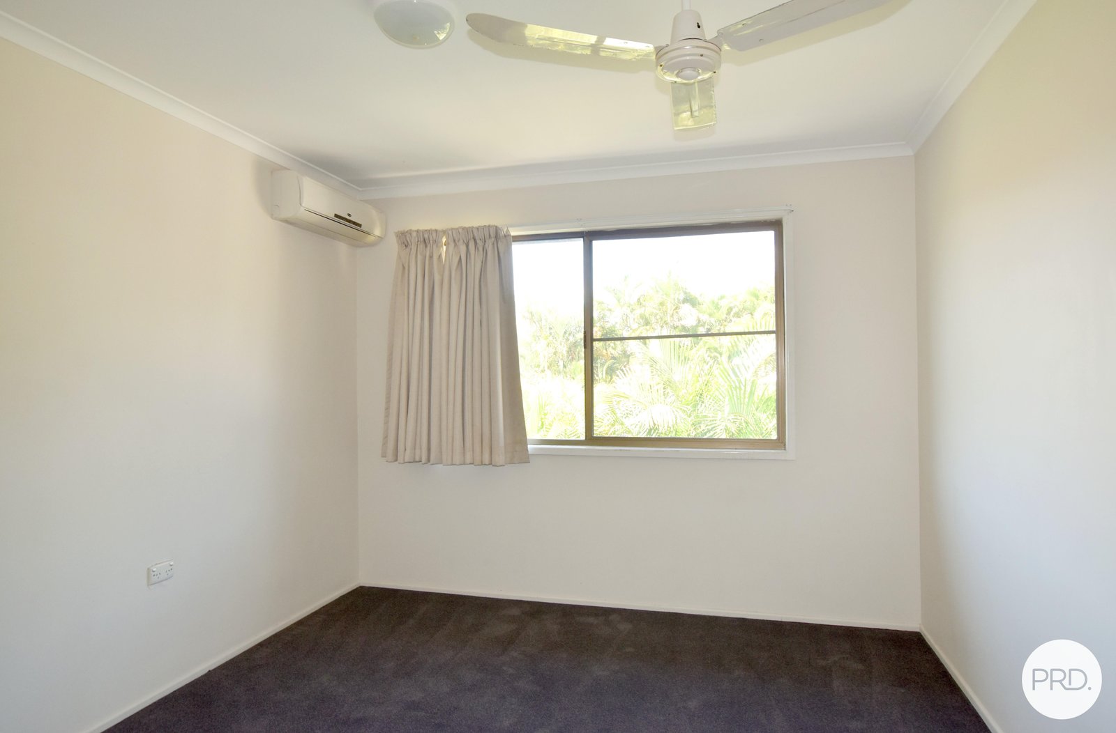 3/31 French Street GLADSTONE 12