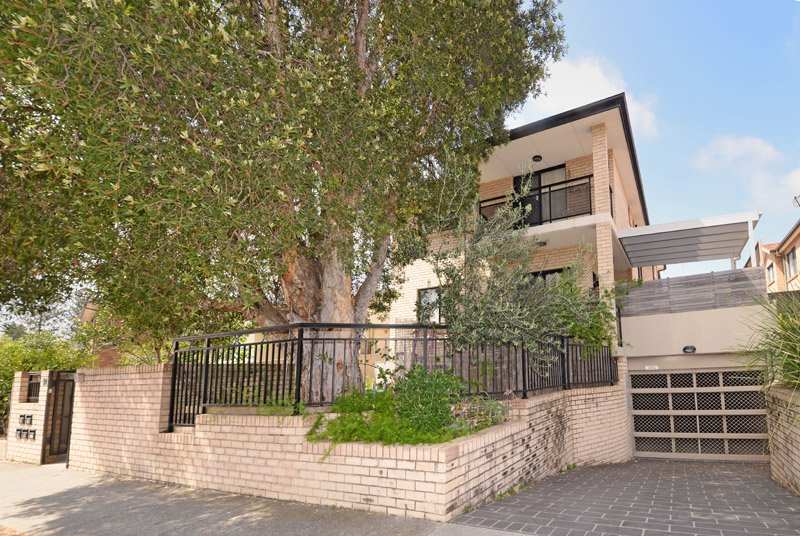 3/31 New Orleans Crescent MAROUBRA 12