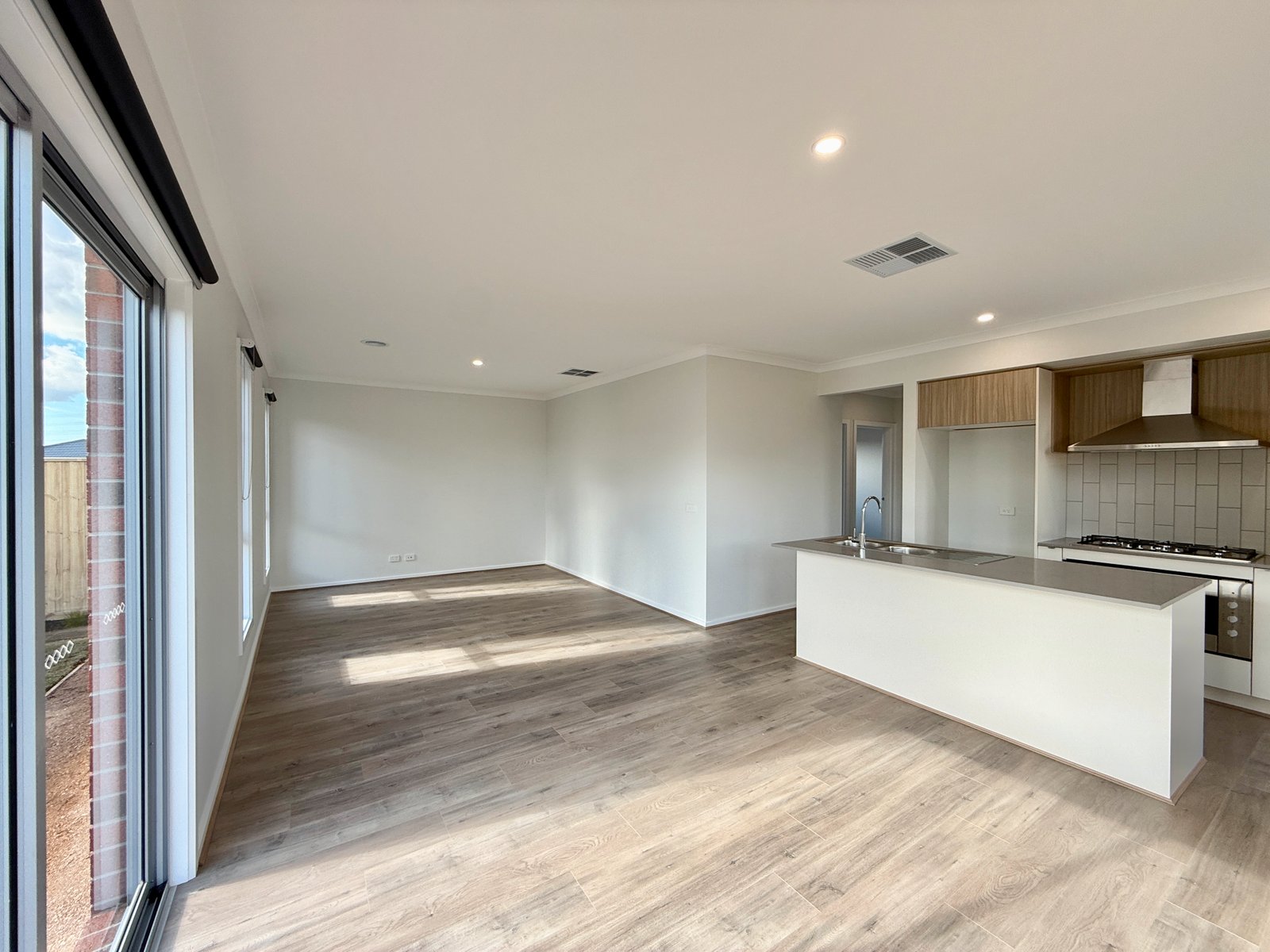 Gallery: 331 Patullos Road