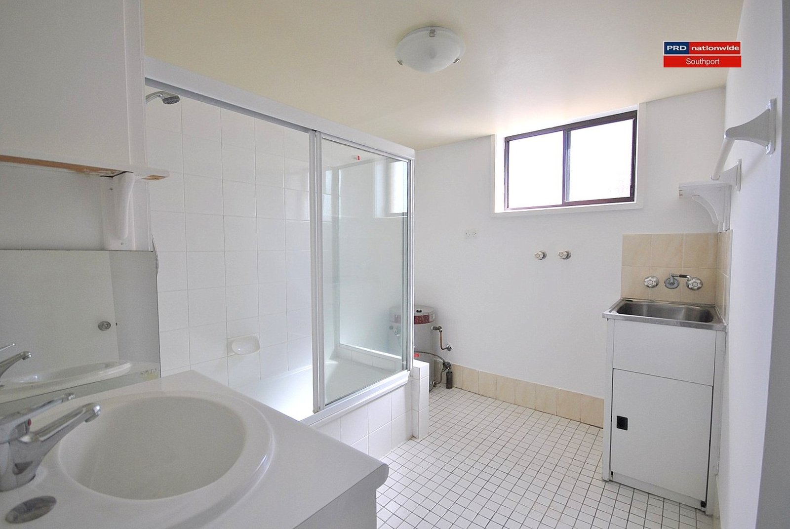 3/31 White Street SOUTHPORT 8