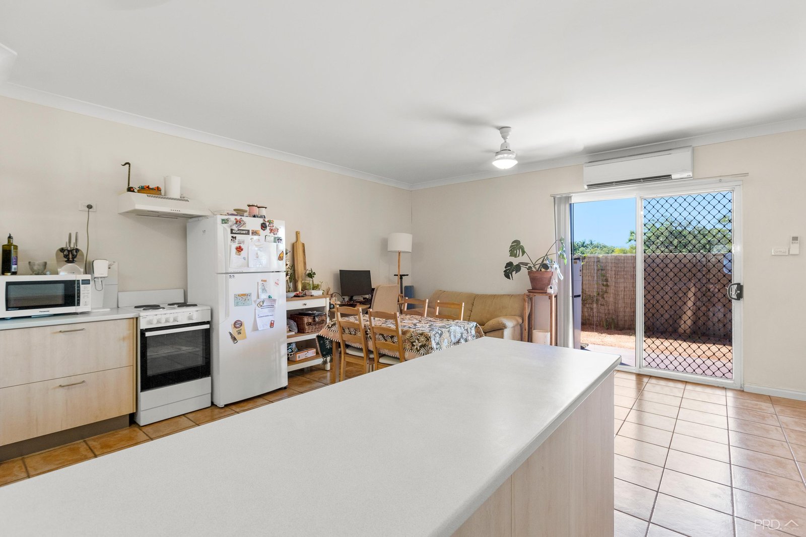 33/10 De Pledge Way CABLE BEACH 3