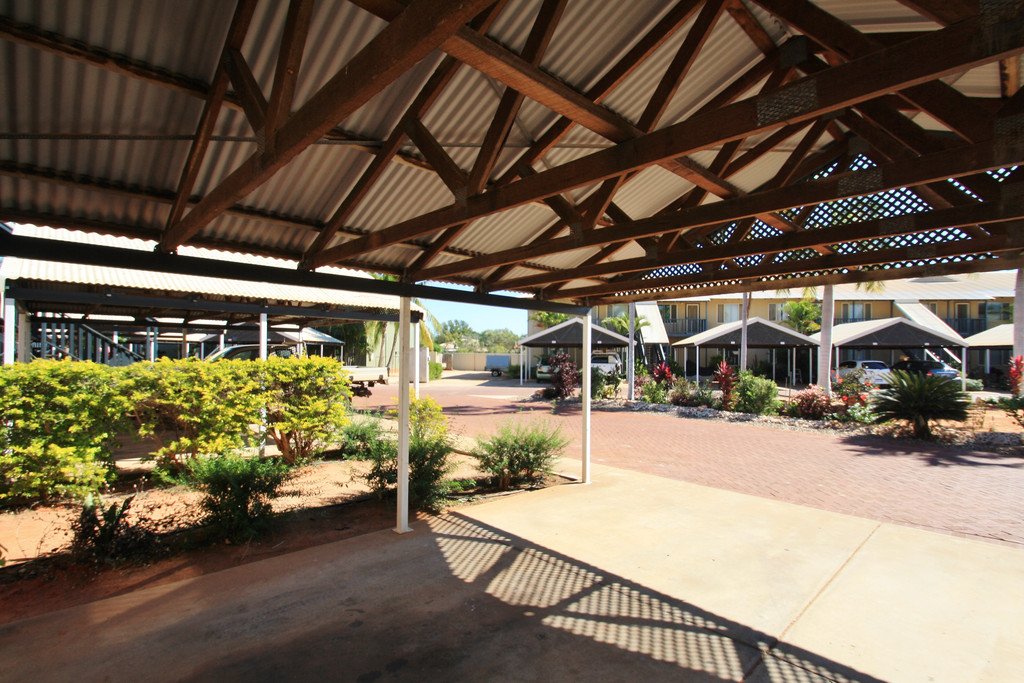 33/10 De Pledge Way CABLE BEACH 3