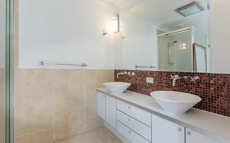 3313 Central Place CARRARA 4