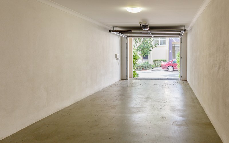 3313 Central Place CARRARA 9